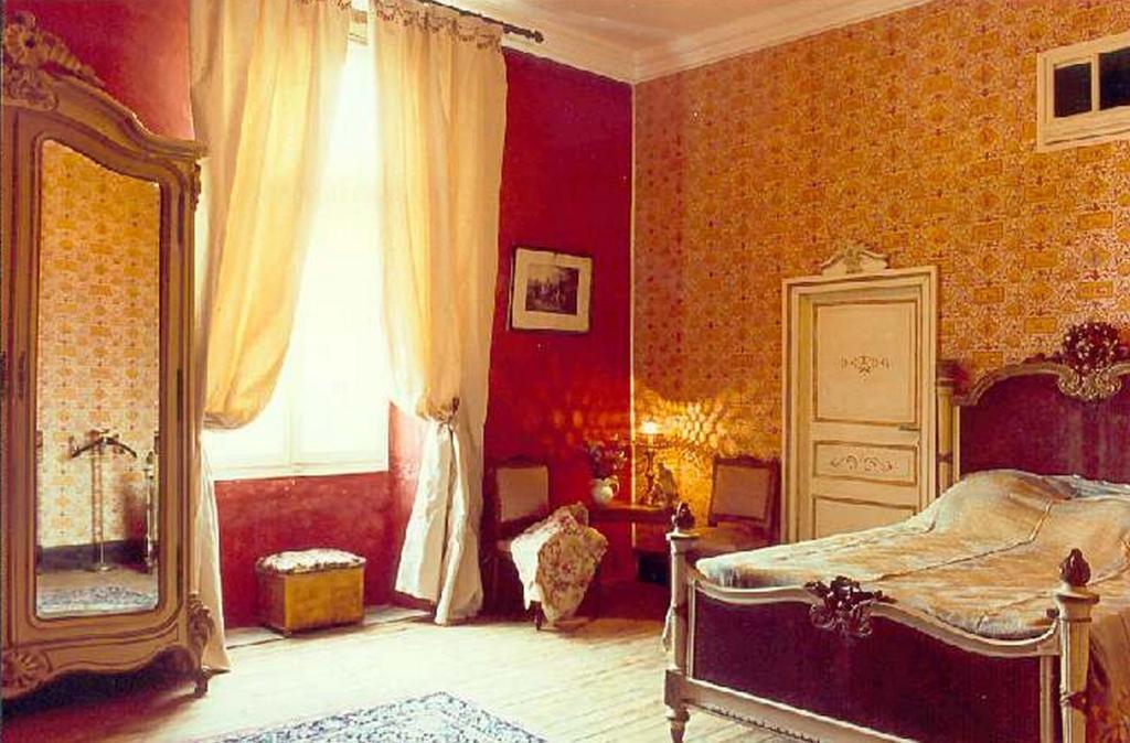 Chambres D'Hotes Du Chateau De Saint Sulpice La Sauvetat-sur-Lède Habitación foto